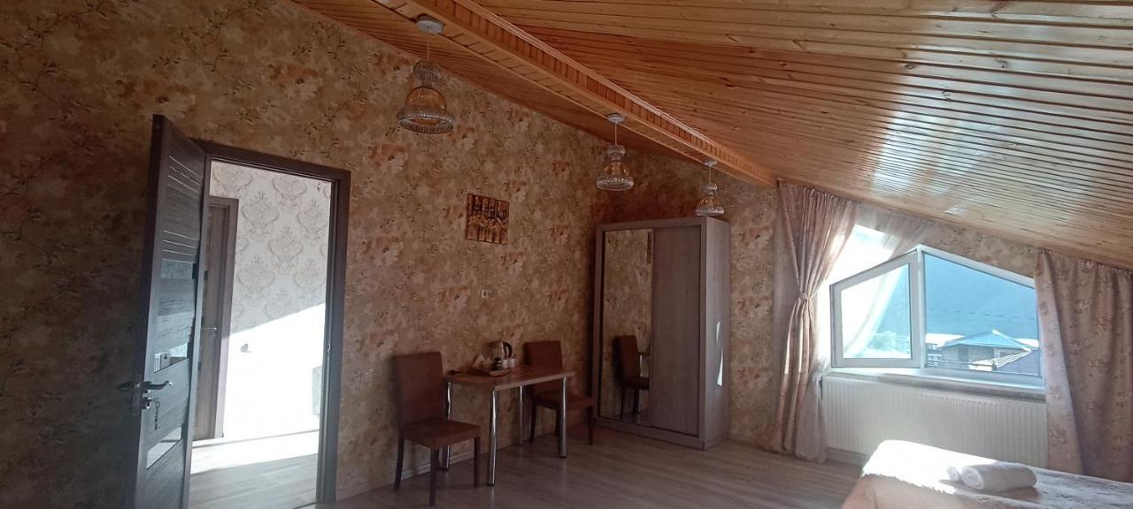 Guest House Tamta Stepantsminda Exterior photo