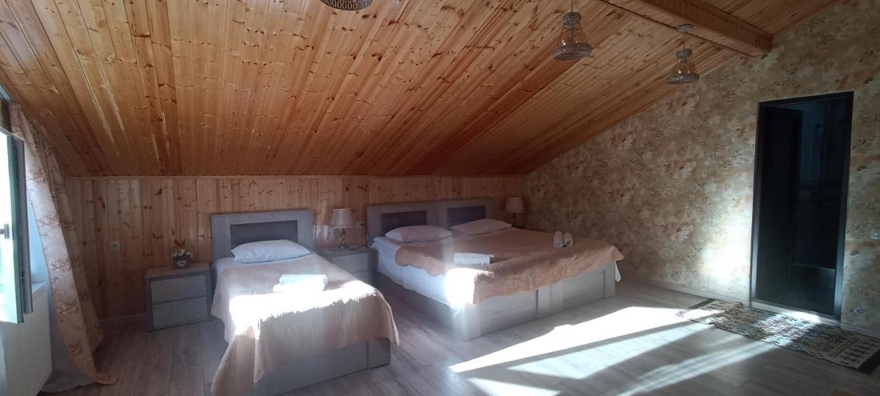 Guest House Tamta Stepantsminda Exterior photo