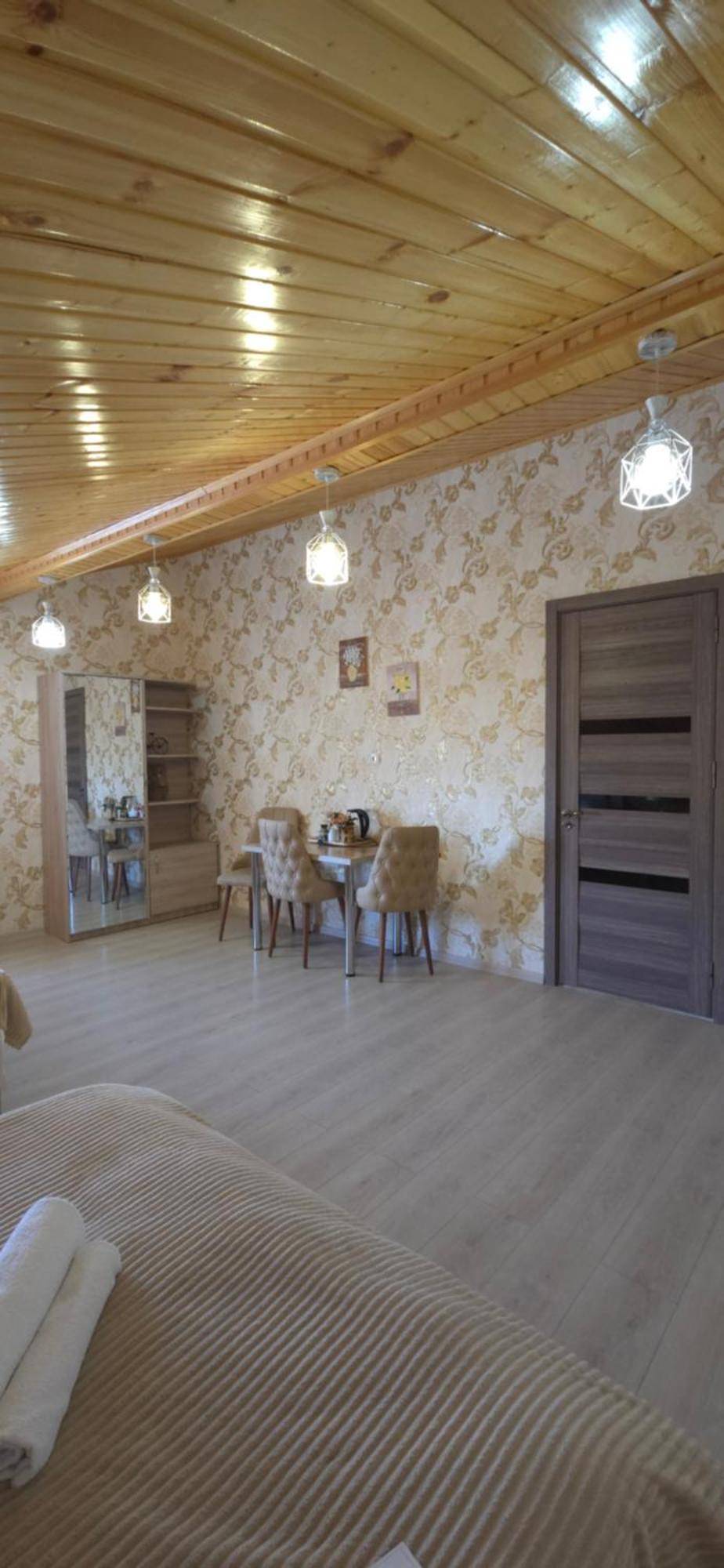 Guest House Tamta Stepantsminda Exterior photo