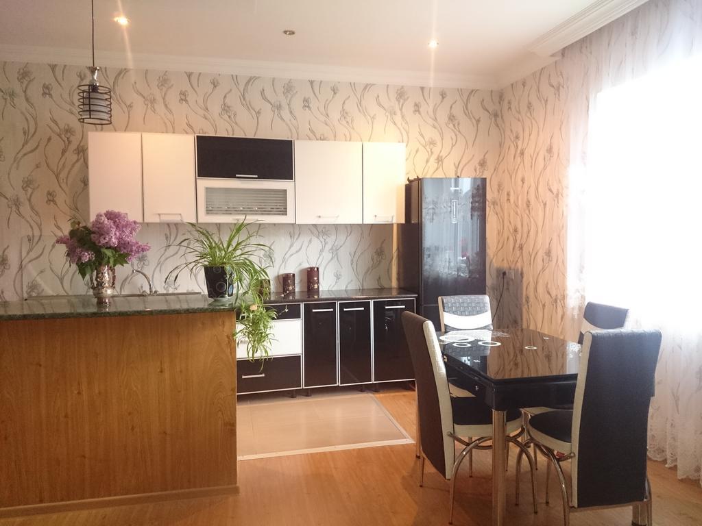 Guest House Tamta Stepantsminda Exterior photo
